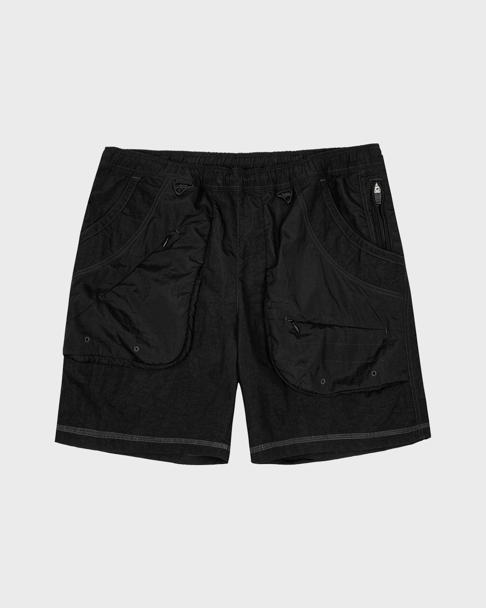 Front Cargo Pocket Detail Mountain Shorts (Black)